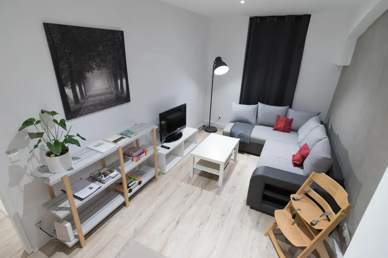 Yeshello Belvedere Apartment Vienna